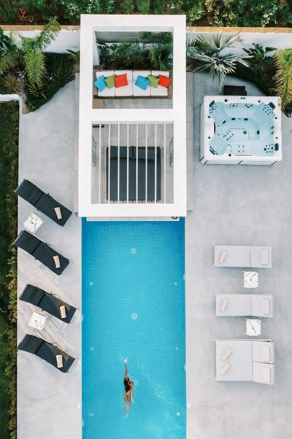 M Mansion Villa Pefki  Luaran gambar