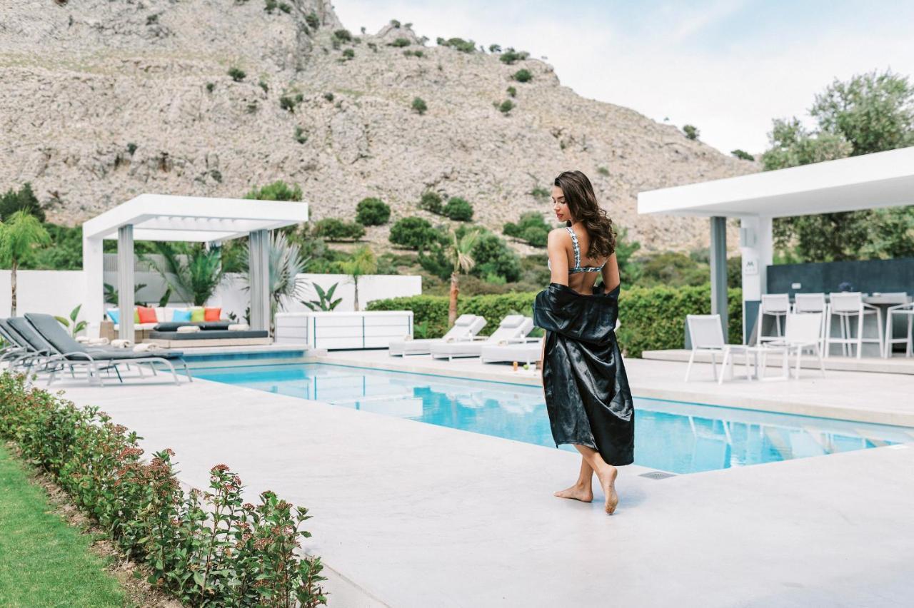 M Mansion Villa Pefki  Luaran gambar