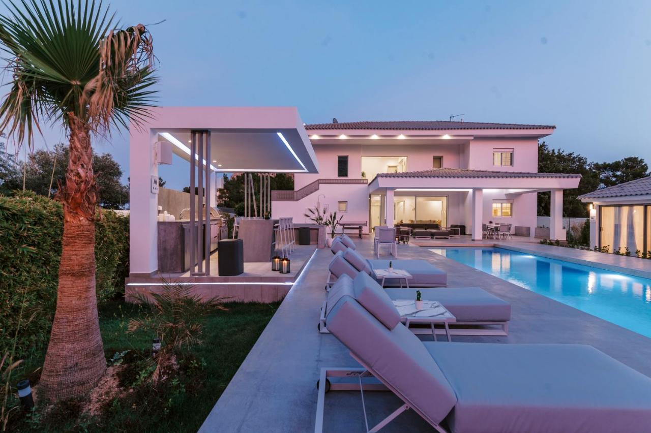 M Mansion Villa Pefki  Luaran gambar