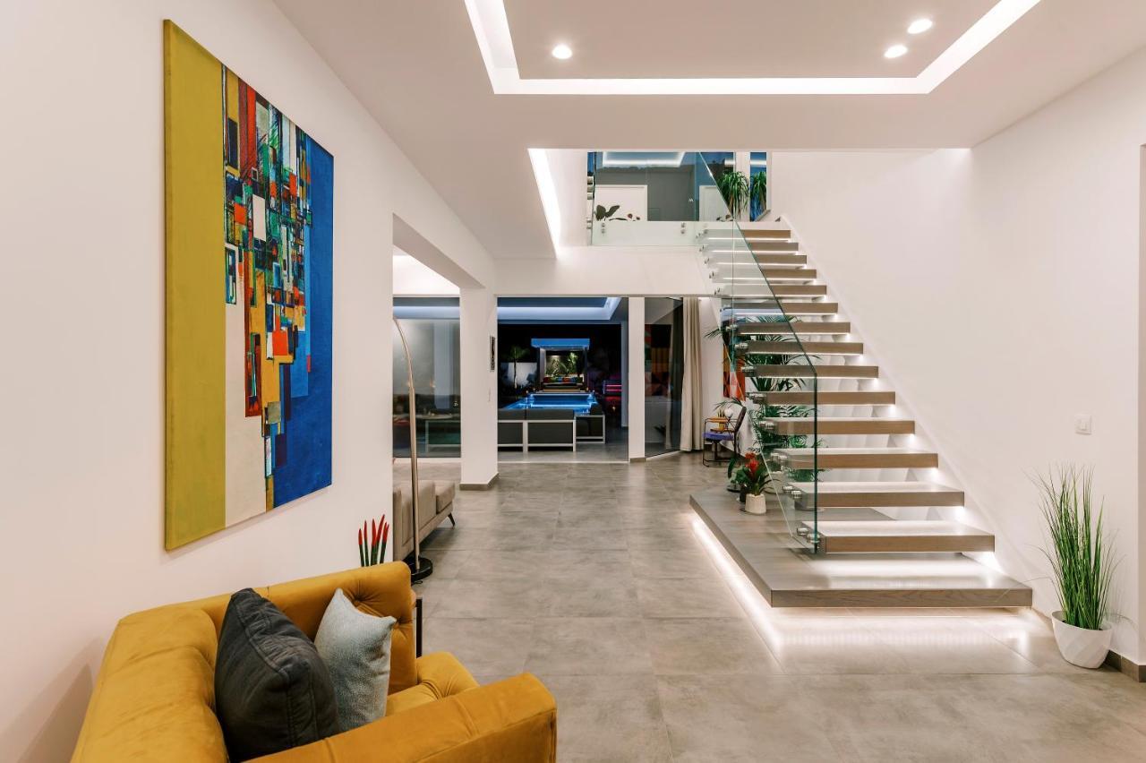 M Mansion Villa Pefki  Luaran gambar